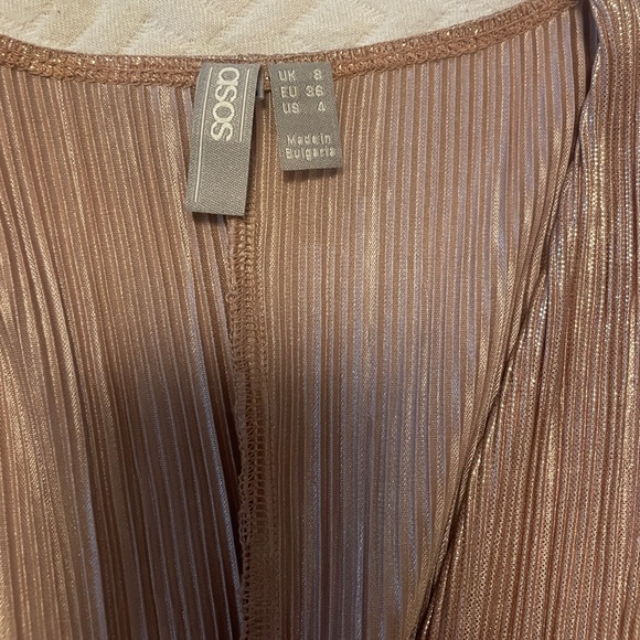 Gold Metallic Top Bodysuit - Picture 4 of 7